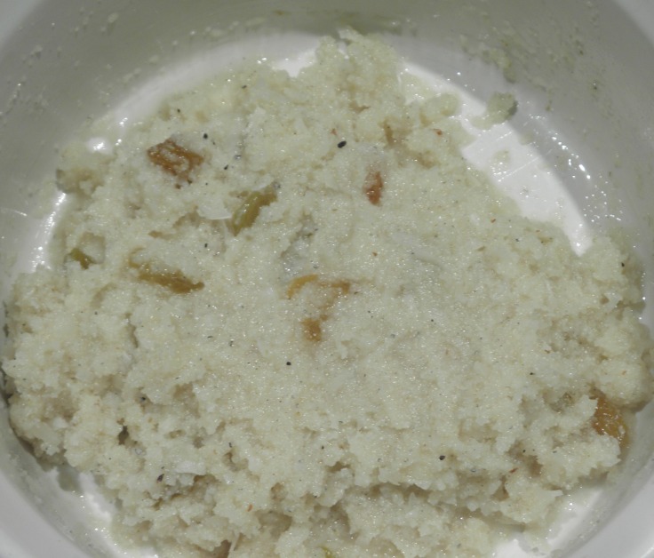 Easy microwave recipe for #Diwali #sweets coconut rava ladus using angel flake coconut