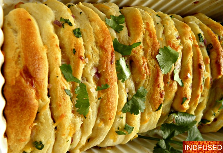 Quick and easy Savory Cheese bread using Indian herbs with Pillsbury Grand Biscuits and Kraft shredded Mexican Cheese. Perfect for #Thanksgiving